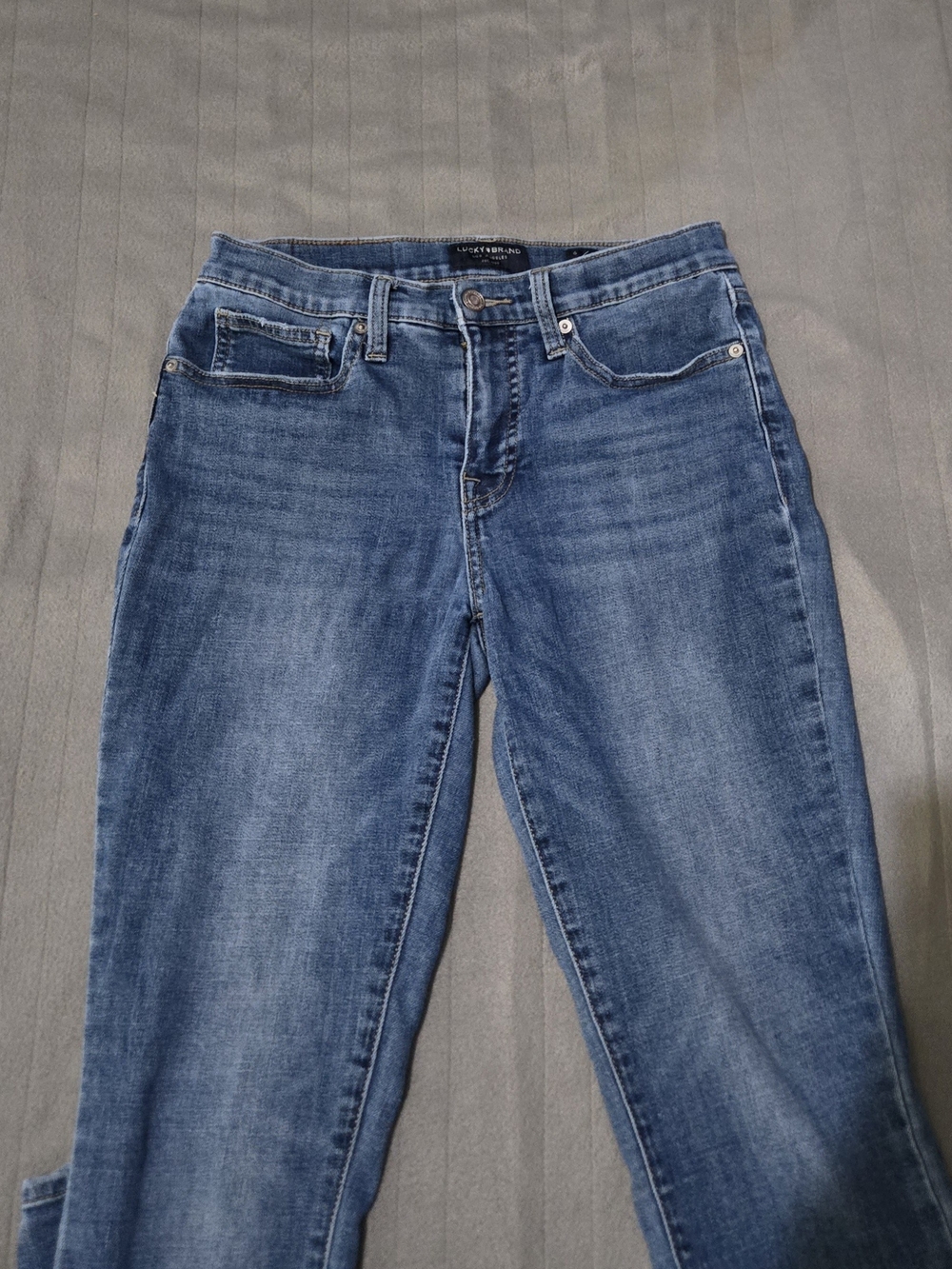 Lucky Brand Ava Mid Rise Skinny Jeans Women's Size 6/28R Light Wash Stretch Deni